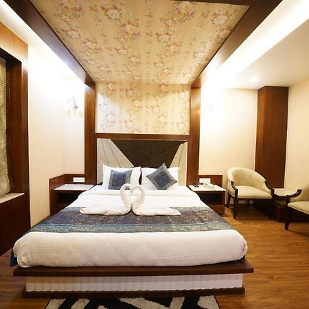 Square Inn Hotel,瓦拉纳西 外观 照片