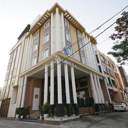 Square Inn Hotel,瓦拉纳西 外观 照片