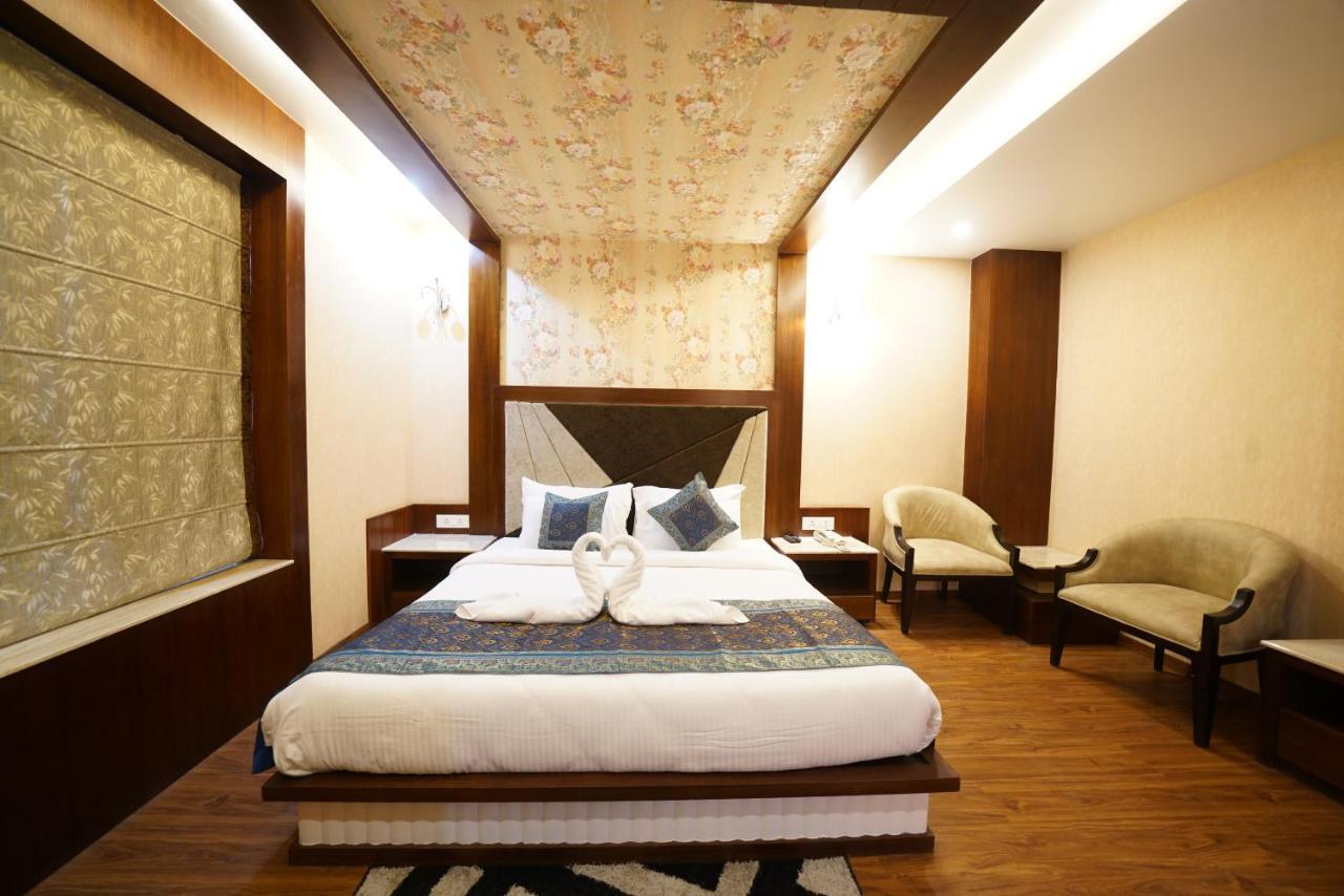 Square Inn Hotel,瓦拉纳西 外观 照片