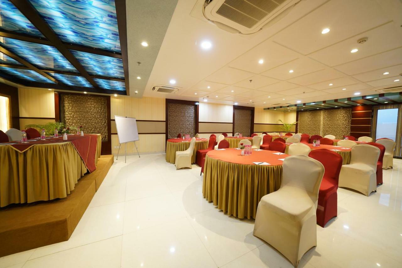 Square Inn Hotel,瓦拉纳西 外观 照片