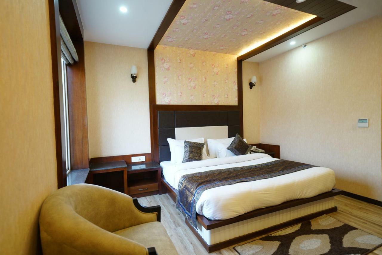 Square Inn Hotel,瓦拉纳西 外观 照片